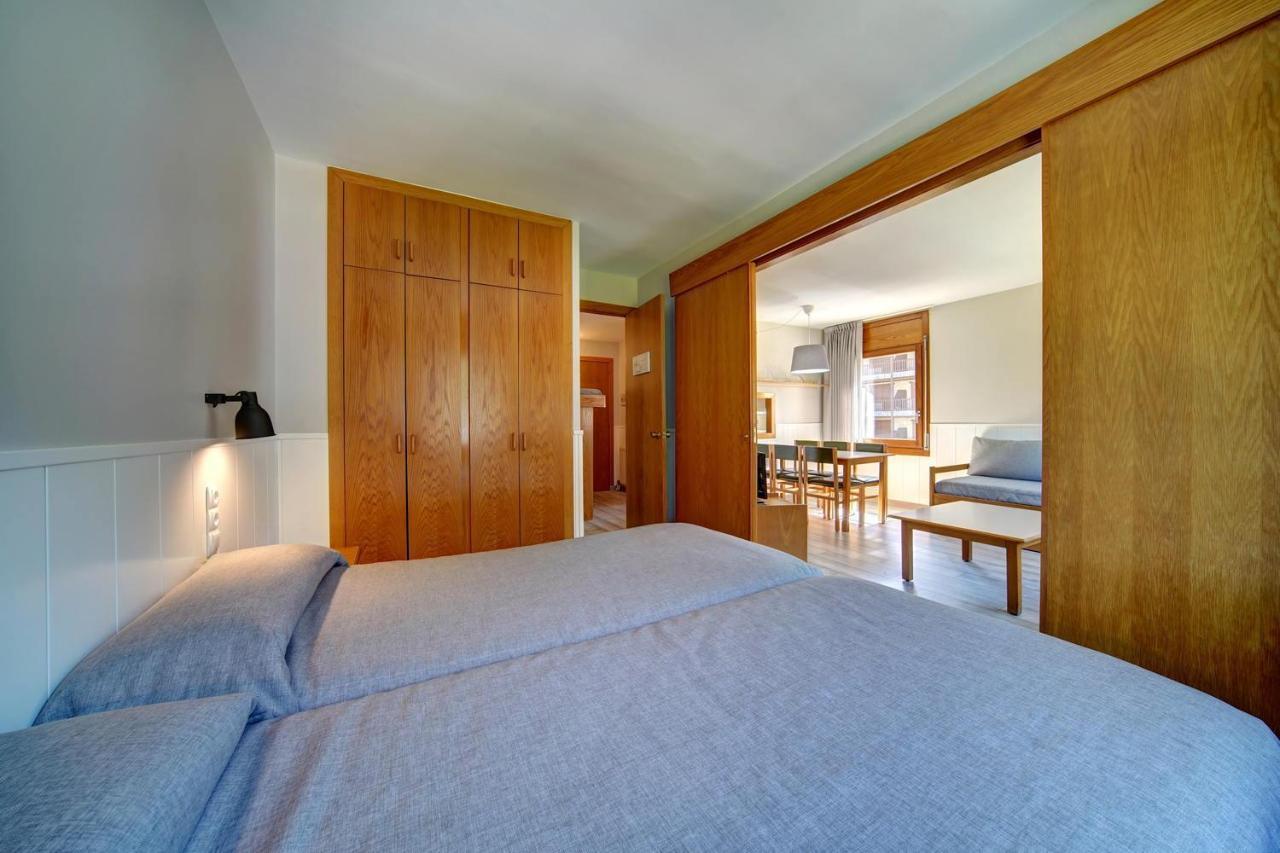 Apartamentos Solneu Бакейра-Берет Екстер'єр фото